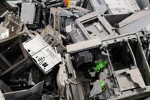 雄大湾收废旧磷酸电池-废旧锂电回收-专业回收电动车电池